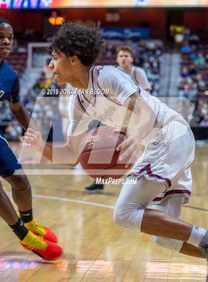 Thumbnail 1 in Farmington vs. Amistad (CIAC D3 Final) photogallery.