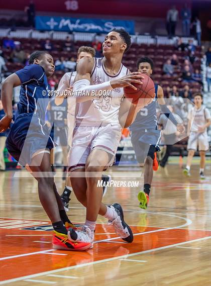 Thumbnail 2 in Farmington vs. Amistad (CIAC D3 Final) photogallery.