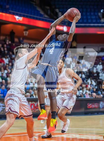 Thumbnail 3 in Farmington vs. Amistad (CIAC D3 Final) photogallery.