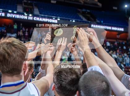 Thumbnail 1 in Farmington vs. Amistad (CIAC D3 Final) photogallery.