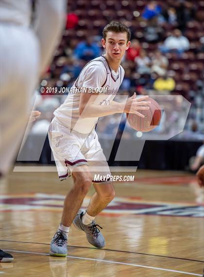 Thumbnail 2 in Farmington vs. Amistad (CIAC D3 Final) photogallery.