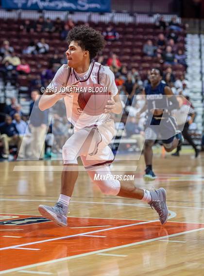 Thumbnail 3 in Farmington vs. Amistad (CIAC D3 Final) photogallery.