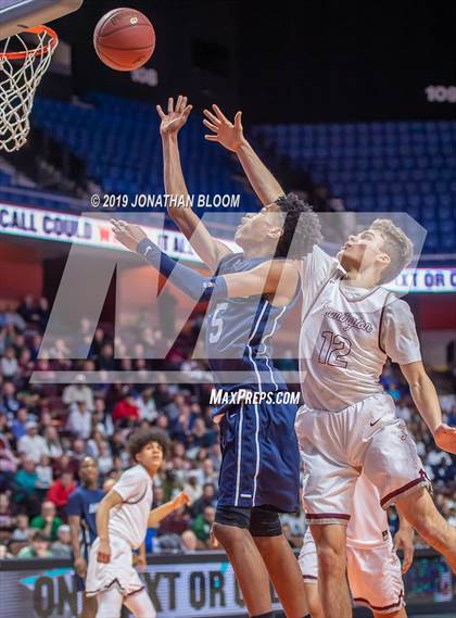 Thumbnail 1 in Farmington vs. Amistad (CIAC D3 Final) photogallery.