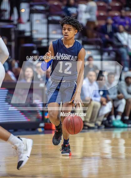 Thumbnail 1 in Farmington vs. Amistad (CIAC D3 Final) photogallery.