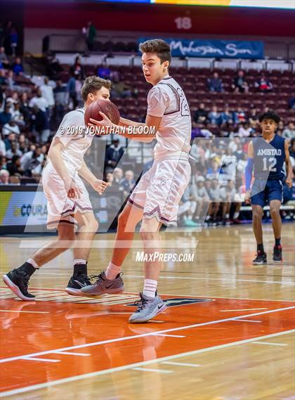 Thumbnail 2 in Farmington vs. Amistad (CIAC D3 Final) photogallery.