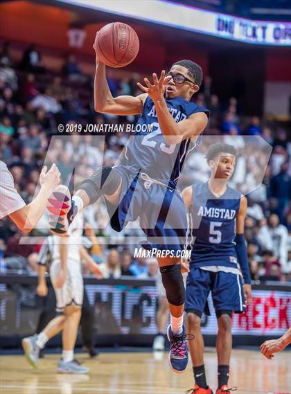 Thumbnail 1 in Farmington vs. Amistad (CIAC D3 Final) photogallery.