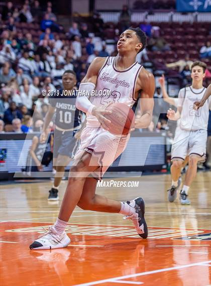 Thumbnail 2 in Farmington vs. Amistad (CIAC D3 Final) photogallery.