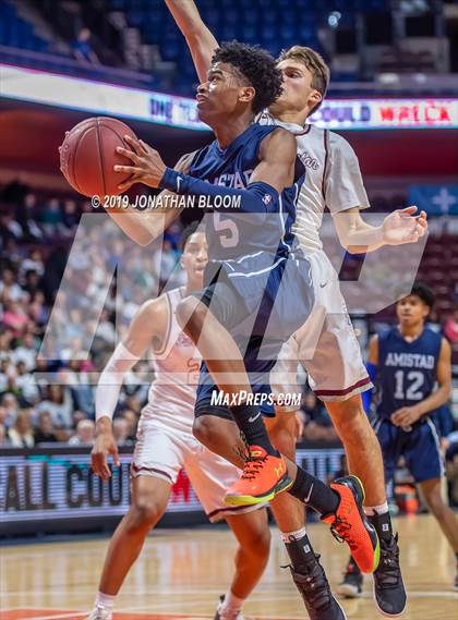 Thumbnail 2 in Farmington vs. Amistad (CIAC D3 Final) photogallery.