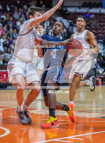 Thumbnail 2 in Farmington vs. Amistad (CIAC D3 Final) photogallery.