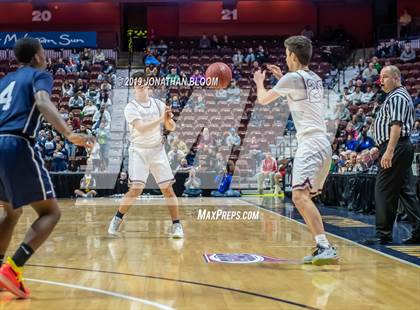 Thumbnail 1 in Farmington vs. Amistad (CIAC D3 Final) photogallery.