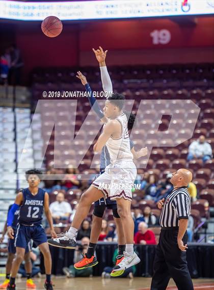 Thumbnail 1 in Farmington vs. Amistad (CIAC D3 Final) photogallery.