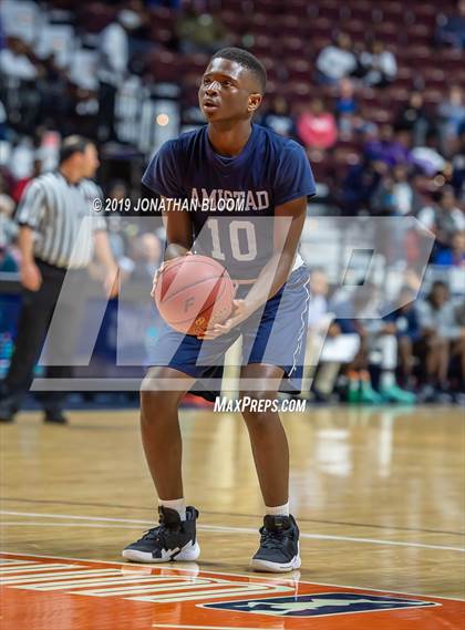 Thumbnail 2 in Farmington vs. Amistad (CIAC D3 Final) photogallery.