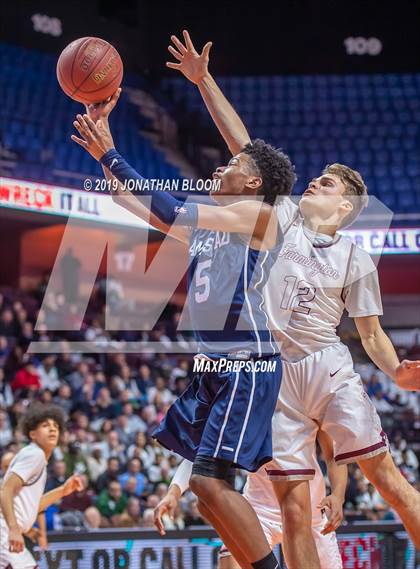 Thumbnail 3 in Farmington vs. Amistad (CIAC D3 Final) photogallery.