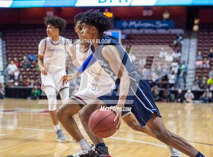 Thumbnail 2 in Farmington vs. Amistad (CIAC D3 Final) photogallery.