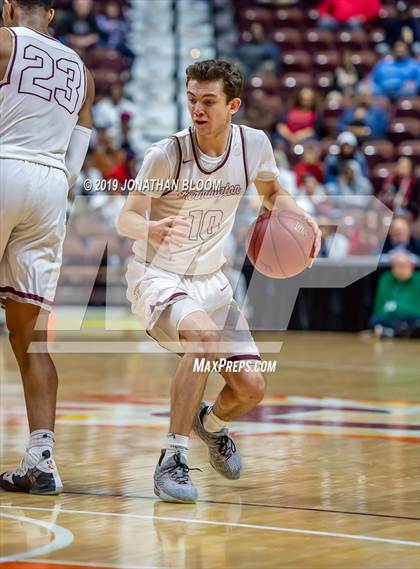 Thumbnail 3 in Farmington vs. Amistad (CIAC D3 Final) photogallery.
