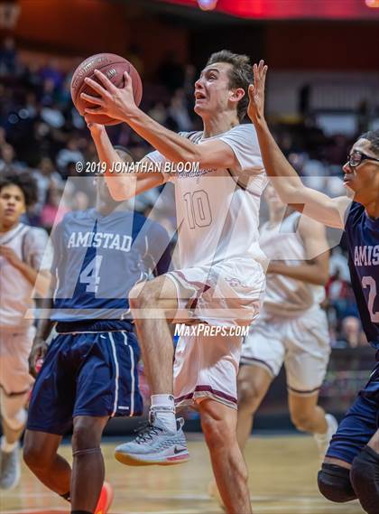 Thumbnail 2 in Farmington vs. Amistad (CIAC D3 Final) photogallery.
