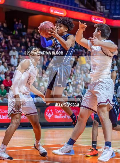 Thumbnail 1 in Farmington vs. Amistad (CIAC D3 Final) photogallery.