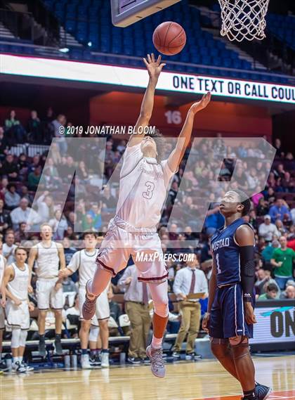 Thumbnail 3 in Farmington vs. Amistad (CIAC D3 Final) photogallery.