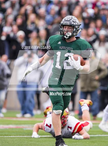 Thumbnail 1 in Westhampton Beach vs. Half Hollow Hills West (Section XI Division III Finals) photogallery.
