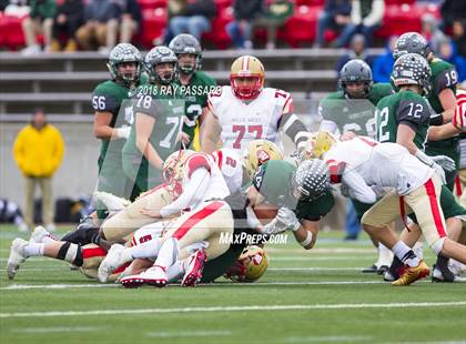 Thumbnail 3 in Westhampton Beach vs. Half Hollow Hills West (Section XI Division III Finals) photogallery.