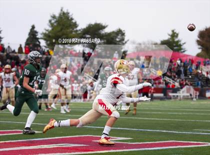 Thumbnail 1 in Westhampton Beach vs. Half Hollow Hills West (Section XI Division III Finals) photogallery.