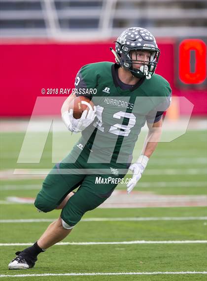 Thumbnail 2 in Westhampton Beach vs. Half Hollow Hills West (Section XI Division III Finals) photogallery.