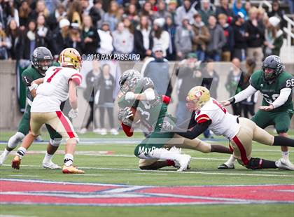 Thumbnail 1 in Westhampton Beach vs. Half Hollow Hills West (Section XI Division III Finals) photogallery.