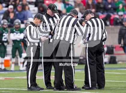 Thumbnail 1 in Westhampton Beach vs. Half Hollow Hills West (Section XI Division III Finals) photogallery.