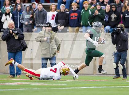 Thumbnail 3 in Westhampton Beach vs. Half Hollow Hills West (Section XI Division III Finals) photogallery.