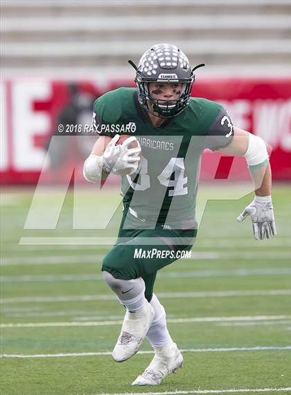 Thumbnail 3 in Westhampton Beach vs. Half Hollow Hills West (Section XI Division III Finals) photogallery.