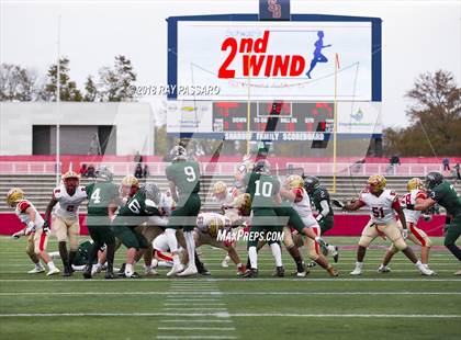 Thumbnail 3 in Westhampton Beach vs. Half Hollow Hills West (Section XI Division III Finals) photogallery.