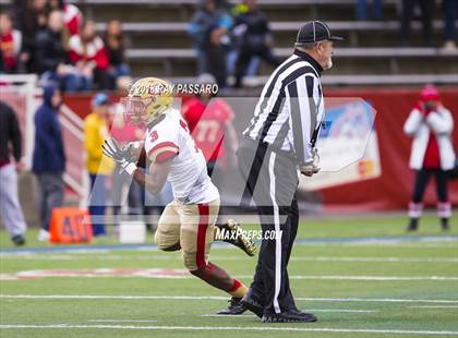 Thumbnail 3 in Westhampton Beach vs. Half Hollow Hills West (Section XI Division III Finals) photogallery.