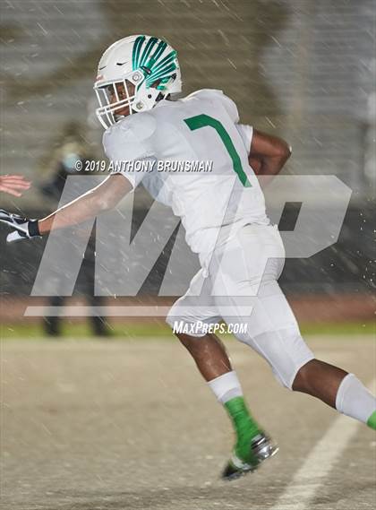 Thumbnail 1 in St. Bernard's vs. East Nicolaus (CIF Regional 6-AA Final) photogallery.