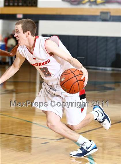 Thumbnail 3 in Crosby vs Memorial (McDonald's Texas Invitational)  photogallery.