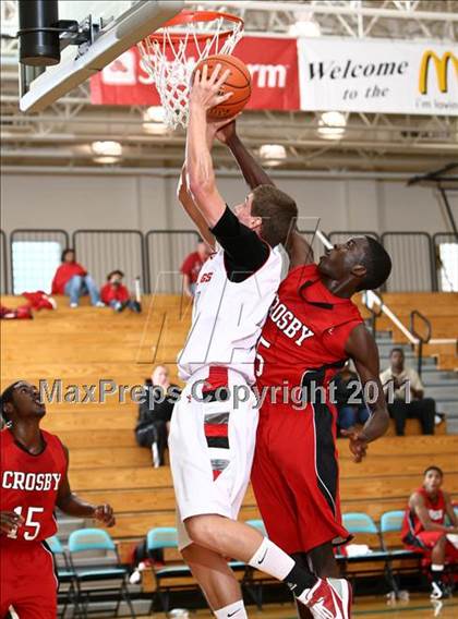 Thumbnail 2 in Crosby vs Memorial (McDonald's Texas Invitational)  photogallery.