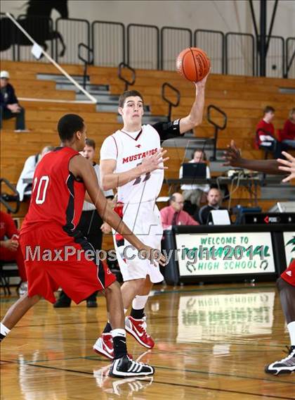 Thumbnail 2 in Crosby vs Memorial (McDonald's Texas Invitational)  photogallery.
