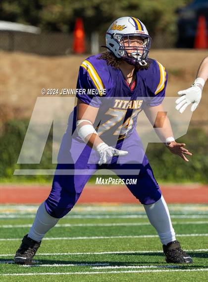 Thumbnail 3 in Kennedy vs. Piedmont photogallery.