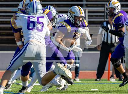 Thumbnail 3 in Kennedy vs. Piedmont photogallery.