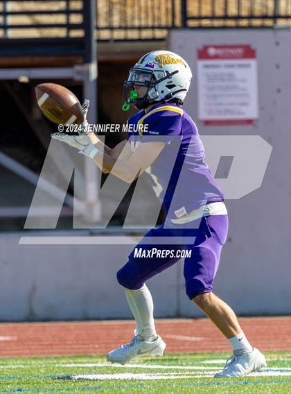 Thumbnail 2 in Kennedy vs. Piedmont photogallery.