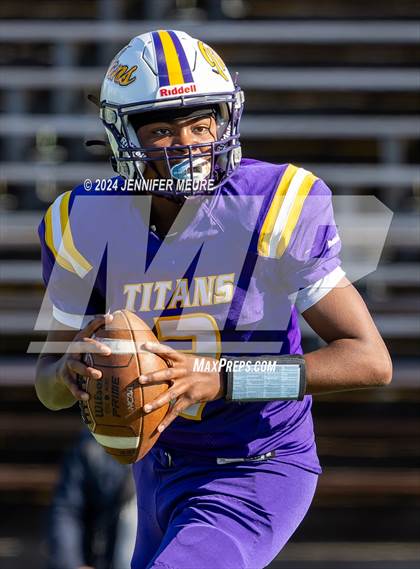 Thumbnail 1 in Kennedy vs. Piedmont photogallery.