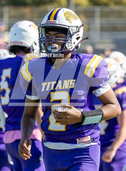 Thumbnail 2 in Kennedy vs. Piedmont photogallery.