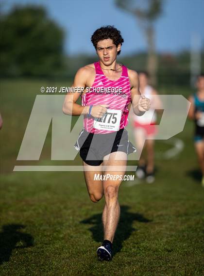 Thumbnail 1 in Fleet Feet Relays photogallery.