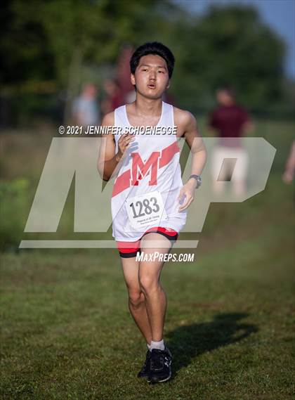 Thumbnail 1 in Fleet Feet Relays photogallery.