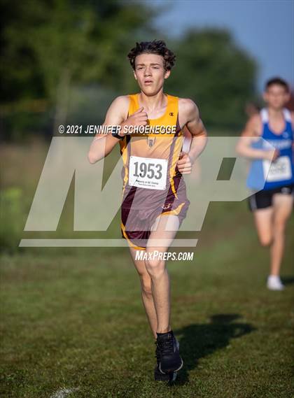 Thumbnail 1 in Fleet Feet Relays photogallery.