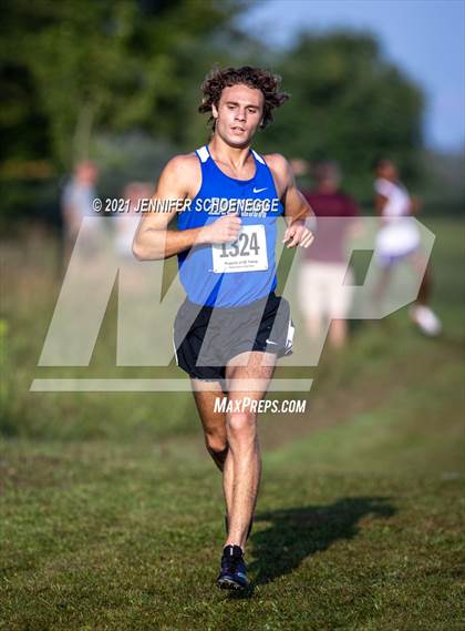 Thumbnail 2 in Fleet Feet Relays photogallery.