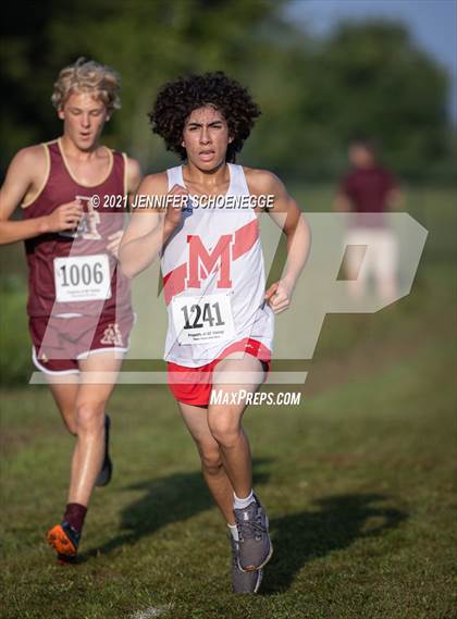 Thumbnail 1 in Fleet Feet Relays photogallery.