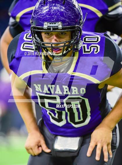 Thumbnail 2 in West Orange-Stark vs Navarro (UIL 4A Divison 2 Semifinal) photogallery.