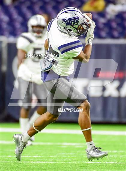 Thumbnail 2 in West Orange-Stark vs Navarro (UIL 4A Divison 2 Semifinal) photogallery.