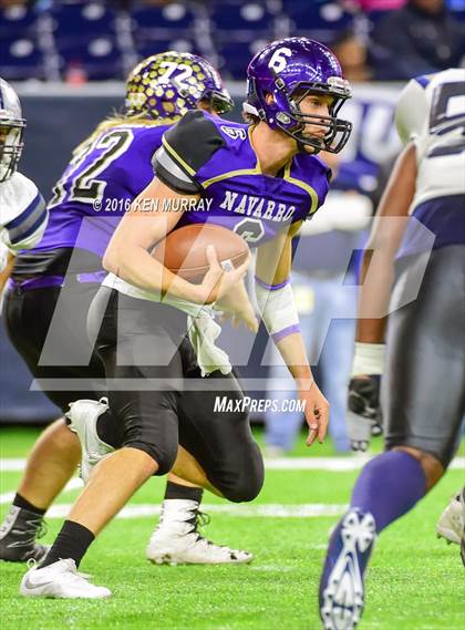 Thumbnail 3 in West Orange-Stark vs Navarro (UIL 4A Divison 2 Semifinal) photogallery.