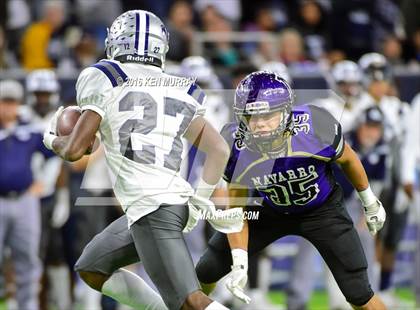 Thumbnail 1 in West Orange-Stark vs Navarro (UIL 4A Divison 2 Semifinal) photogallery.